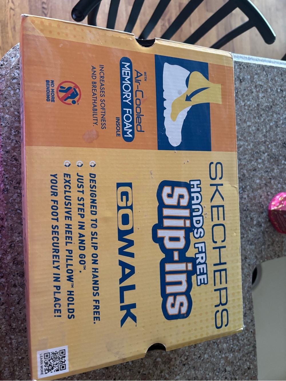 Skechers Go Walk Slip-Ins Box - Yellow and Blue